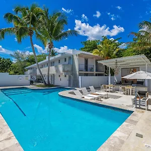 Hotel Viento, Dorado